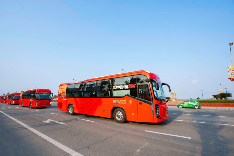 Xe bus giường nằm đi cửa khẩu Hà Khẩu (Trung Quốc) - Sapa - Lào Cai Xe bus giường nằm đi cửa khẩu Hà Khẩu (Trung Quốc) - Sapa - Lào Cai